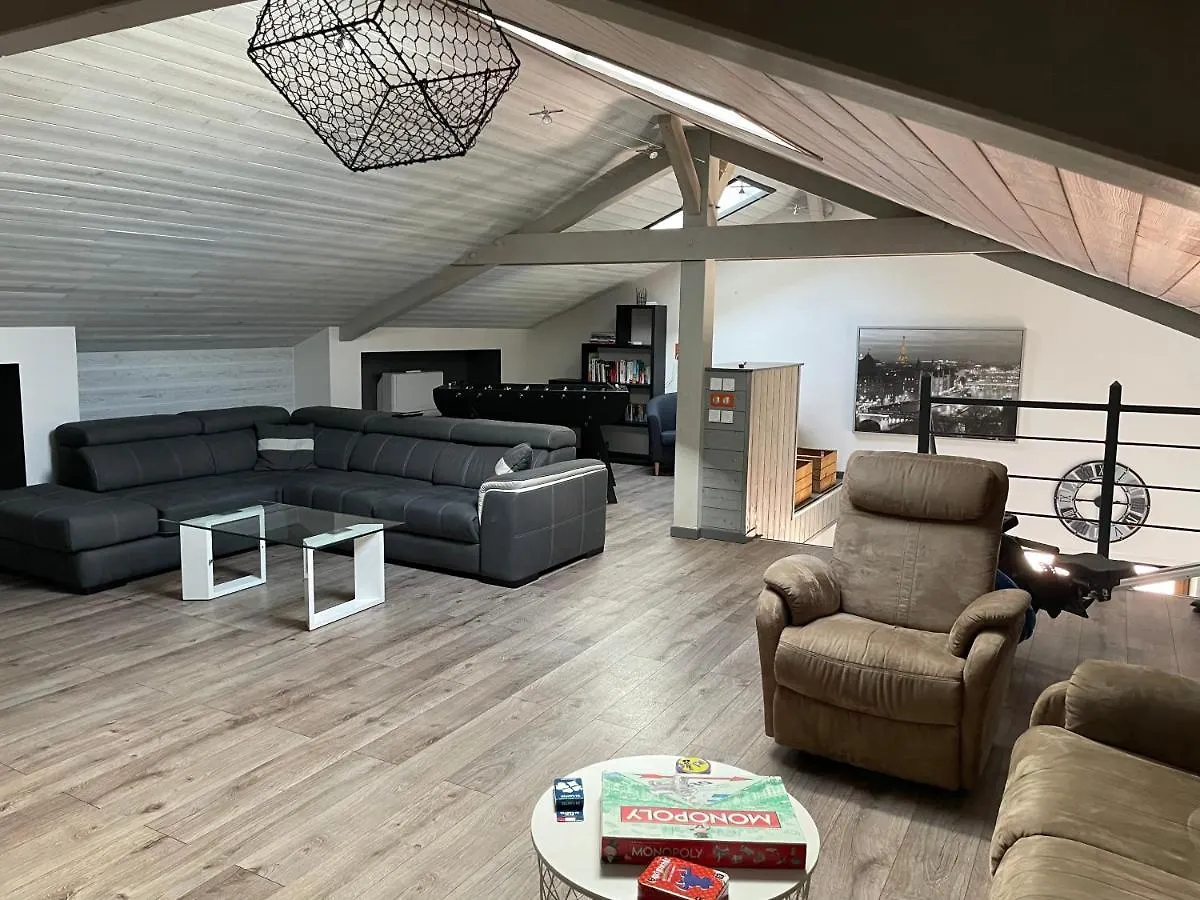 Duplex Avec Poele A Granules Et Garage A Motos contacts